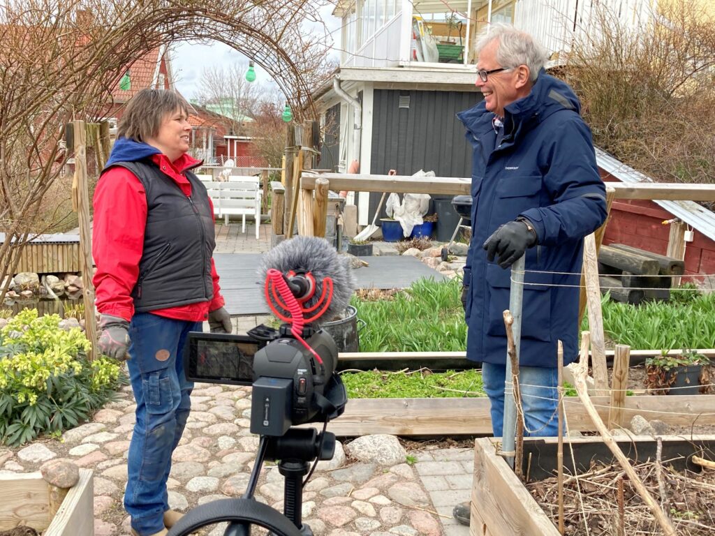 Jord, kompost och bokashi diskuteras